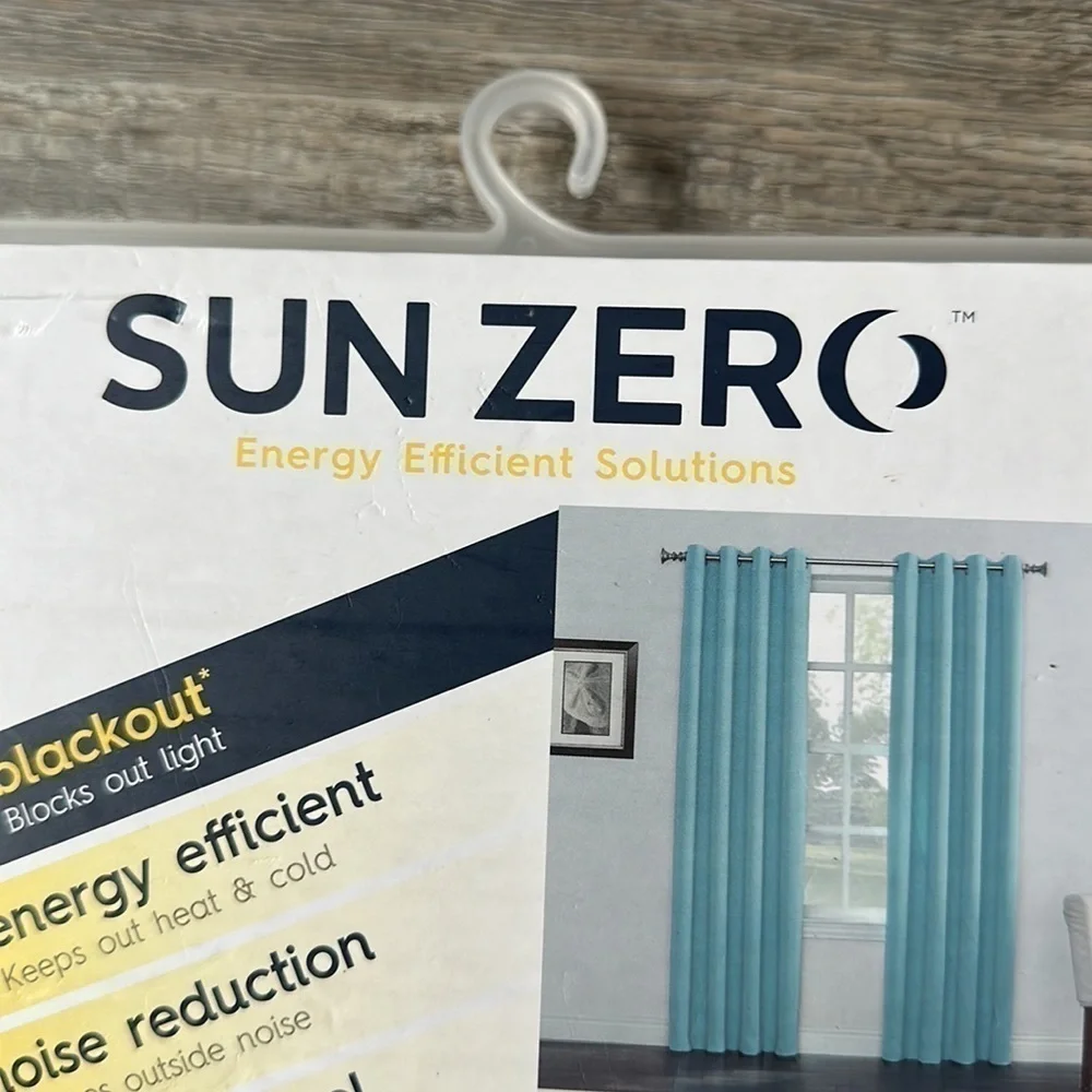 NWT Sun zero curtains, complete blackout 84 inch aqua